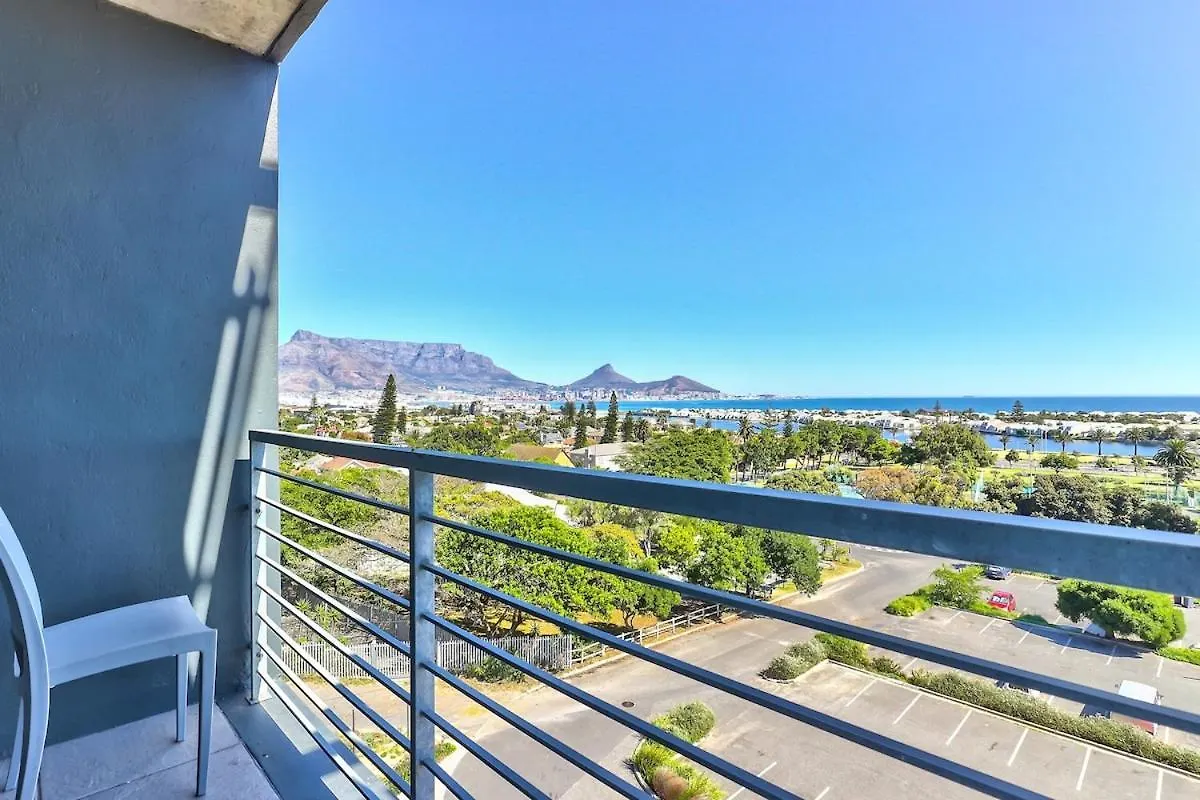 Sea And Sun-Table Mountain Views Wifi Parking! Διαμέρισμα Κέιπ Τάουν Νότια Αφρική